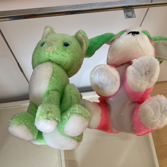 💚 Super Cute Stuffed Animals a Dog 🐶 & a Cat 🐱💚 - Picture 4 of 6